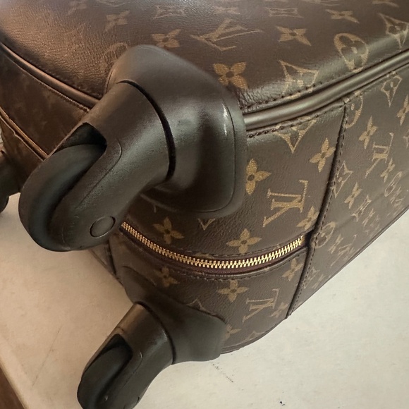 LOUIS VUITTON Monogram Zephyr 55 rigid Carry On Monogram canvas Brown with cover - Picture 6 of 12